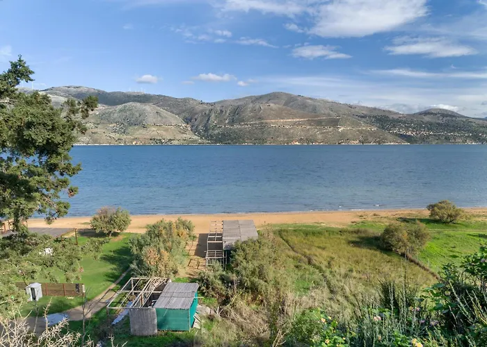 Апартаменты Euphoria Ликсури