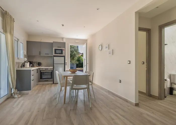 Euphoria ليكسوري